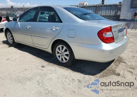 2004 Toyota Camry Le из США, поврежденный, VIN JTDBF32K740152595